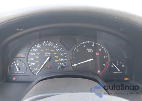 2002 Saturn L-Series L200 из США, поврежденный, VIN 1G8JU54F02Y526485